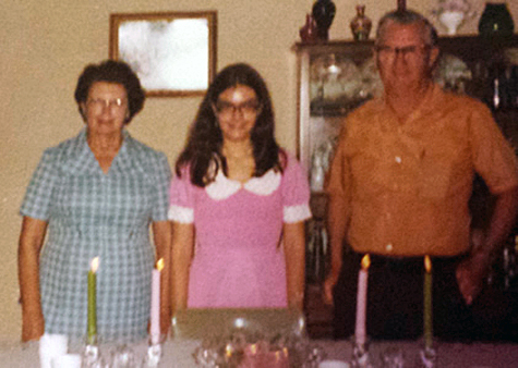 Suzanne Candler with parents